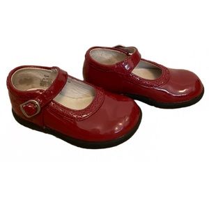 Stride Rite Girls size 5 toddler shoes